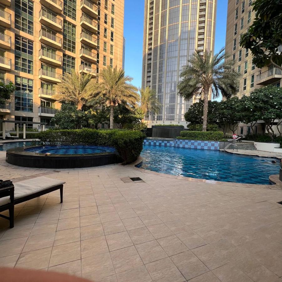 First Class Studio With Dubai Downtown Boulevard View Apartment Exterior photo